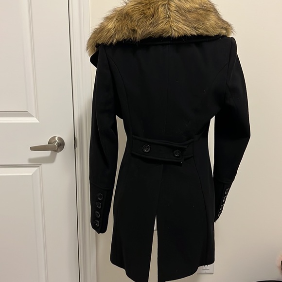 Nicole Miller Jacket with removal fur collar - Picture 3 of 7